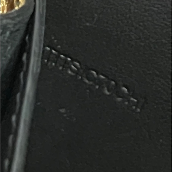 BURBERRY- Metallic Soft Grain Calfskin Mini Phone Buckle Bag Gold - Pre- Owned - Picture 10 of 11